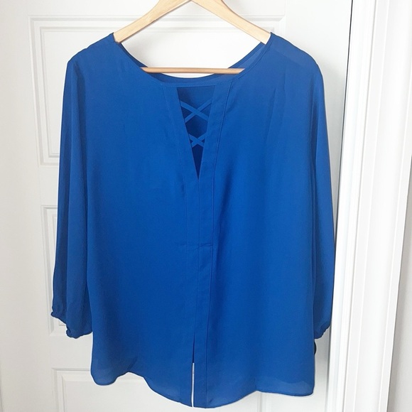 New York and Company Elegant Blue Women's Top Large - Picture 4 of 4